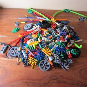 k'nex knex micro & regular 447 pieces parts (W6258)
